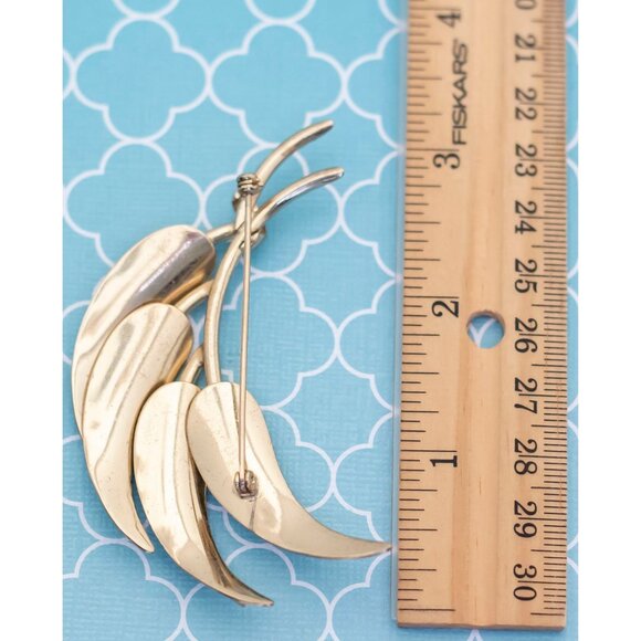 Vintage Leaf Branch Brooch - R15 - Picture 2 of 2